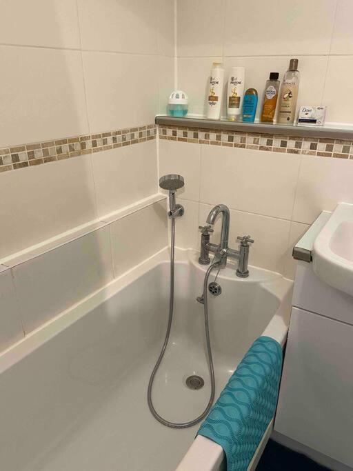 Apt 2/4People Archway/Holloway London Ngoại thất bức ảnh