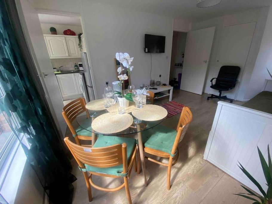 Apt 2/4People Archway/Holloway London Ngoại thất bức ảnh